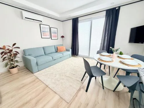 Yeni Modern Daire-Old Town-1000Mbps-Central