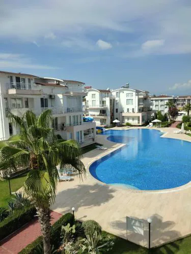Appartement confortable avec piscine et wifi