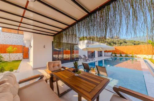 Holidays are the best days, villa vacation is great