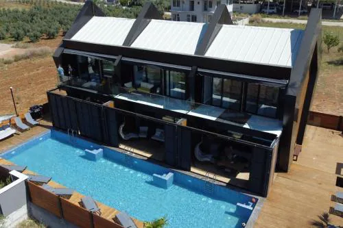 Boutique hotel with a heat pool