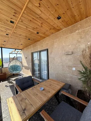 Stylish Loft Apartment with Private Terrace