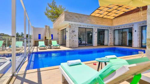 İslamlar 2 bedroom secluded villa with private pool hot tub