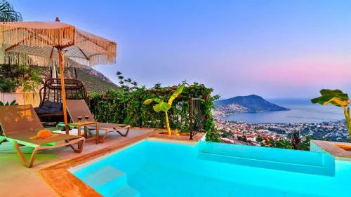 Kalkan 1 bedroom seaview villa with private pool