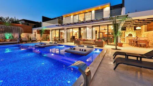 Kalkan 2 Bedroom Luxury Villa 5 minutes drive to the town