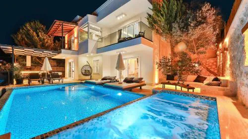 Kalkan 3 Bedroom Villa - 8332