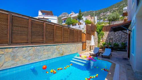 Kalkan Kiziltas 4 Bedroom Villa with Pool