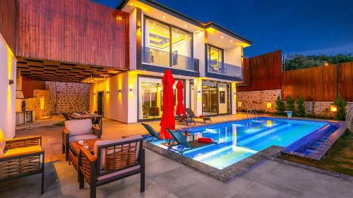 Luxury 2 Bedroom Villa