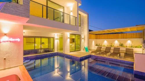 Luxury Villa in Yesilkoy - 10 Minutes drive to Kalkan