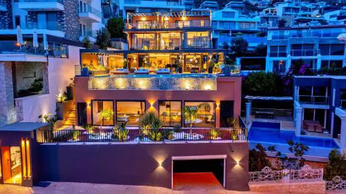 Luxury Villa Private Pool Sauna Pool Table - 15mn Walk to the Town