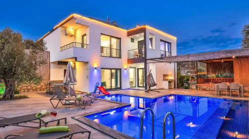 Patara 3 bedroom secluded villa with private pool hot tub