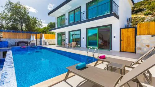 Sarıbelen 2 bedroom secluded villa with private pool hot tub