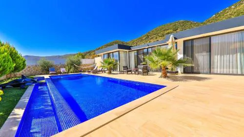 Sarıbelen 2 bedroom secluded villa with private pool hot tub