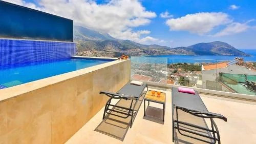 Seaview Luxury Apartment - Private Pool