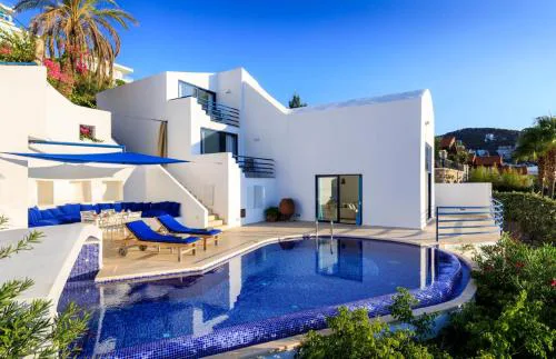 The White Collection - Villa Sea