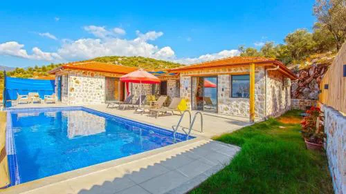 Üzümlü 2 bedroom secluded villa with hot tub