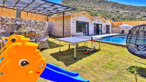 Ulugöl 2 bedroom secluded villa with private pool hot tub