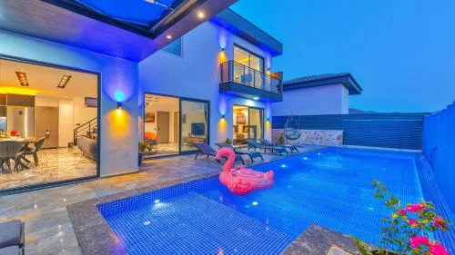 Yeşilköy 3 bedroom secluded villa with private pool hot tub