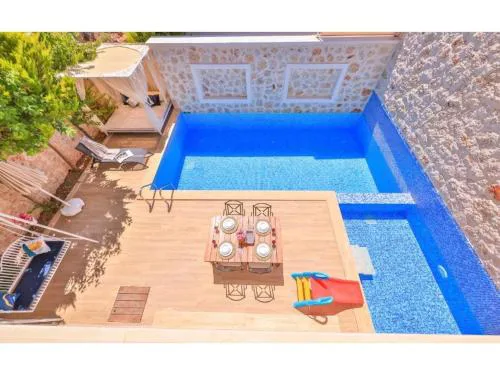 Nergiz Villas