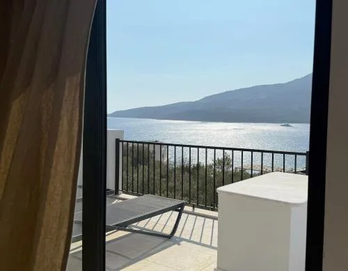 Traditional Kalkan Villa with Private Pool and Gym