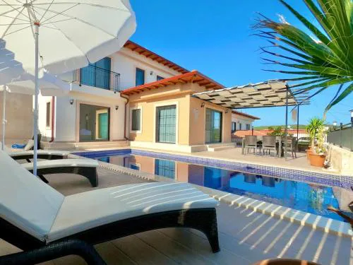 Villa Thor doğa manzaralı 8 kişilik