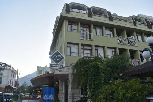 Ares City Hotel