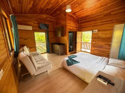Çıralı Likya Yanartaş Bungalow