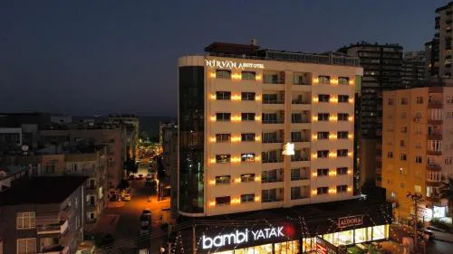 WeNirvana Suit Hotel