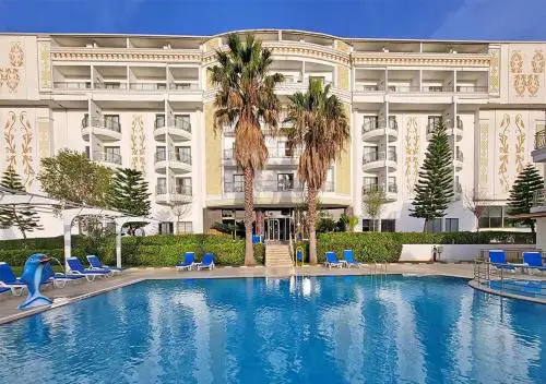 Maya World Park Hotel