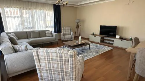 Corner luxury suit