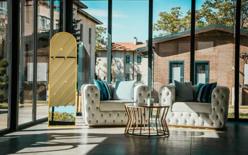 VE Hotels Adakale