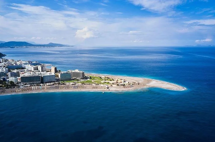 AQUAMARE CITY and BEACH