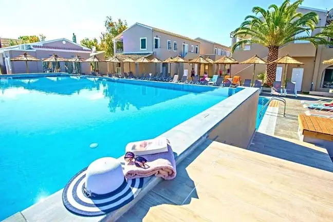 Amour Holiday Resort