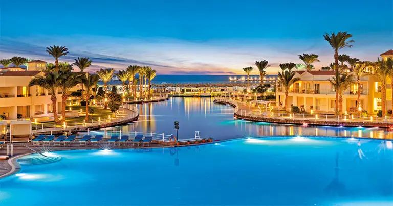 Pickalbatros Dana Beach Resort - Aqua Park