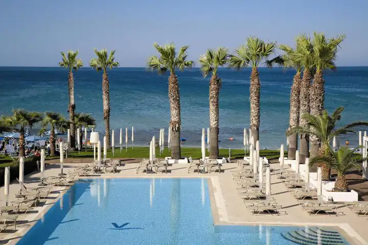 Vrissiana Boutique Beach Hotel