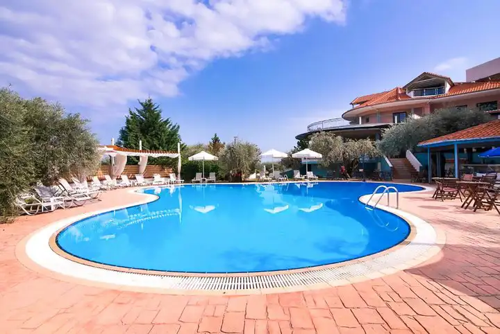 Ocean Beach Hotel