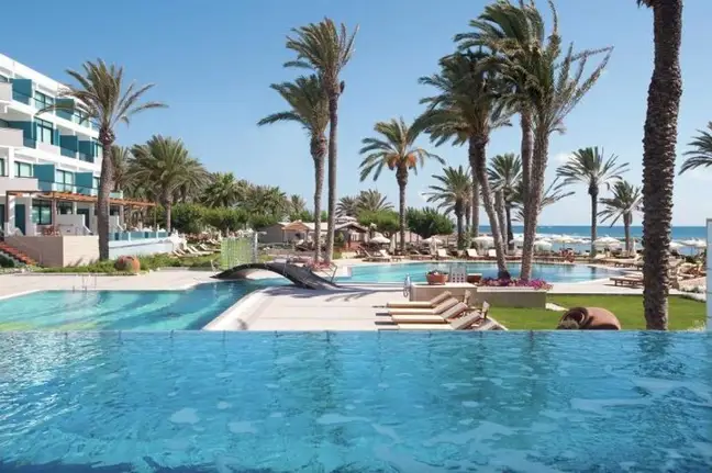 Constantinou Bros Asimina Suites Hotel