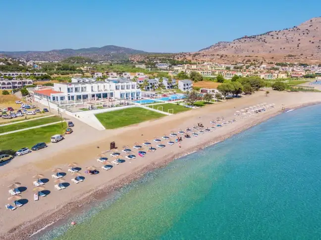 Kamari Beach