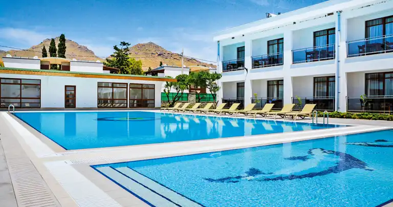Club Marma Hotel