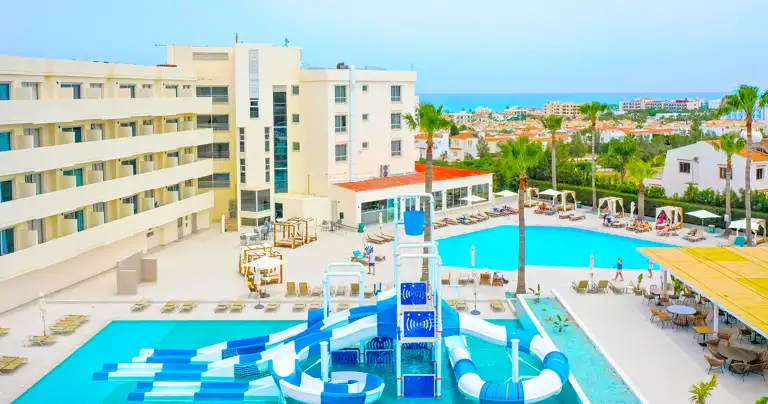 Toxotis Hotel