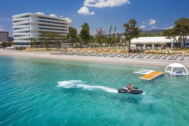 Isla Brown Corinthia Resort & Spa, Curio Collection by Hilton