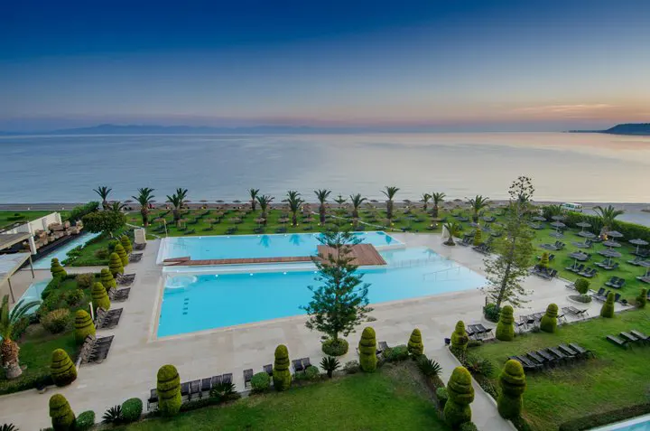 The Ixian Grand & All Suites - Adults Only Hotel